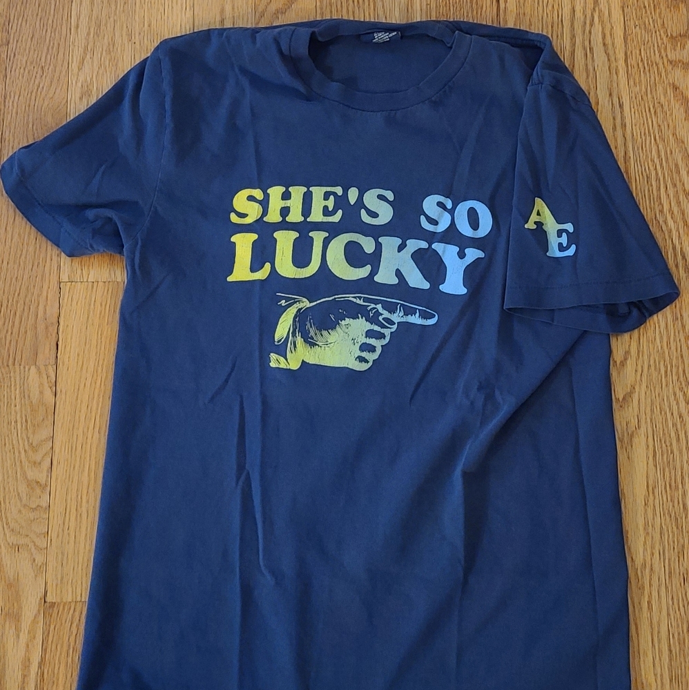 She's So Lucky Funny Graphic T-Shirt